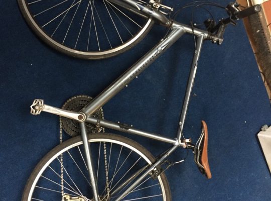 LADY GENTS BIKE GT specialized Carr-era, Marin