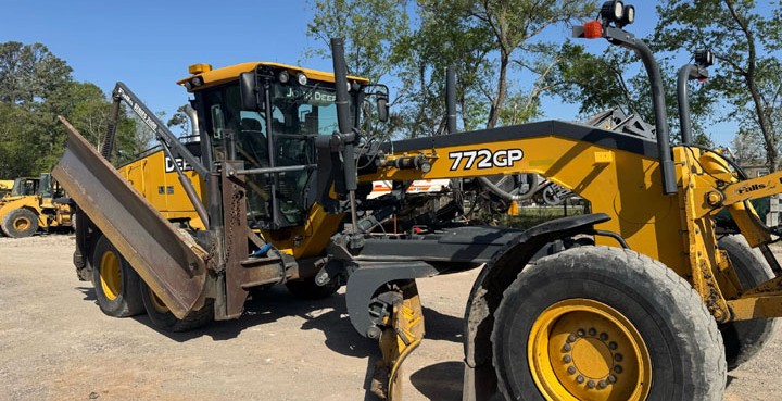 2014 John Deere 772GP | Used Motor Grader
