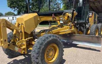 2010 Caterpillar 140M