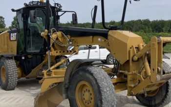 2015 Caterpillar 12M3
