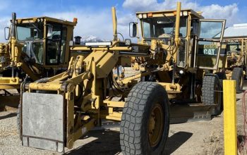 2000 Caterpillar 140H